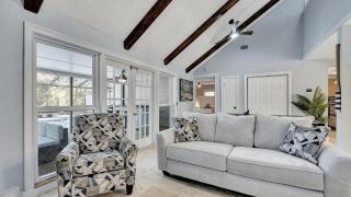 Stunning Lake House w Heated Pool Ping Pong! - 3