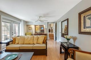 Stunning Home w Heated Saltwater Pool & Pond View - 4