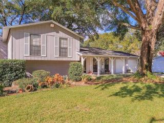 Stunning Home w Heated Saltwater Pool & Pond View - 6
