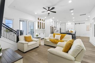 2 Million Villa Heated Pool w Luxury Spa 6BR & 6BR Waterfront by Canal - 4