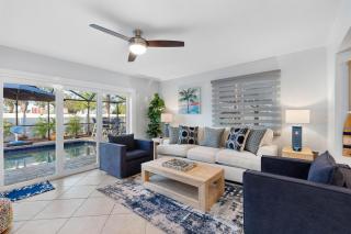 6BR-Min to Beach-Htd Salt Pool-Lounge-Dining-Games - 8