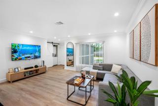 WOW! Pickleball Gym Stylish Modern Living - 8