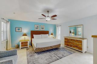 Lantana Bay Escape - 2