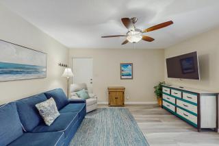 Lantana Bay Escape - 1