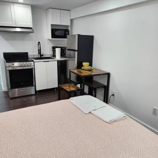 Cute and Cozy Studio with Private Parking - 6