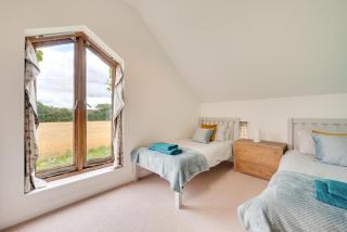 5 Bed in Guestwick oc-2199 - 1