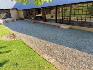 Mount Everest Guest Farm - 8