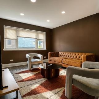 Quiet 1 Bedroom 1 Free Parking High Speed Wi-Fi - Chicago - 5