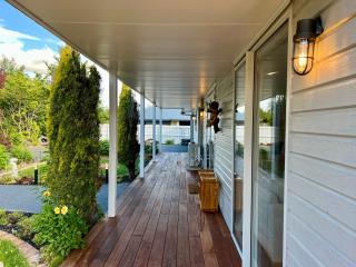 Sunshine cosy retreat - 3