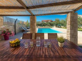 Villa Debora with private pool and backyard, Pet friendly - 4