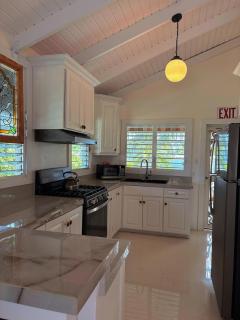 Caye Caulker Boutique Guesthouse 1 - 5