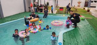 Private Villa tepi pantai portdickson 6room,6toilet free wifi,netflix,extra single bed 8, 30pax max - 8