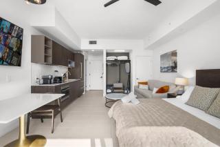 Gale Hotel - Premium Studio W Panoramic City Views - 2