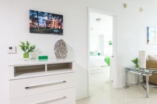 Waterfront Spacious Luxury 1 Bedroom IconBrickell - 2