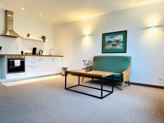 Ahorn Apartment- 4 Personen- Waschmaschine- Parkplatz - 2