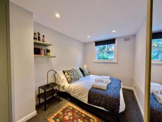 Victoria Park Retreat Stylish 2 Bed Flat - 4