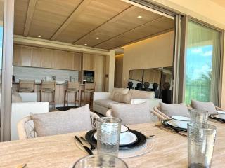 Caribbean Vibes - 4BR - Beachfront Pool & Relax - 7