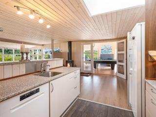 Holiday Home Ottar - 400m from the sea by Interhome - 2