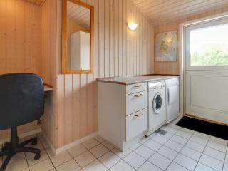 Holiday Home Ottar - 400m from the sea by Interhome - 2