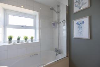 Charming Cotswold Cottage in Central Winchcombe - 1