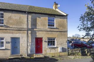 Charming Cotswold Cottage in Central Winchcombe - 9