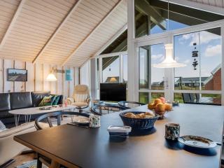 Holiday Home Bryngeir - 100m from the sea by Interhome - 8