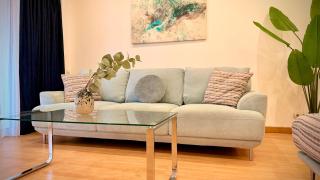 Premium Stay - Spacious 3BR with Balcony - 9