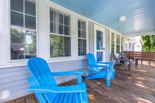 Walk to Restaurants Shopping & Harbor - 9