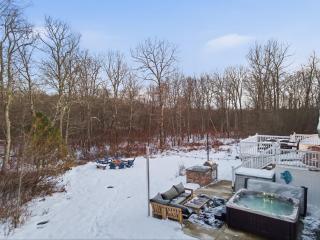 The Rock Oak Escape - Dingmans Ferry - 3