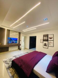 Queen Nessy apartments - 0