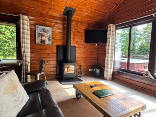 Lady Galloway 28 with Hot Tub - 1