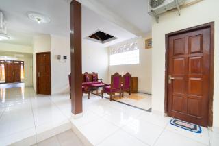 Nabila Homestay By ARBA - 1