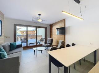 Large New Duplex, 10 People Mountain View & Terrace - 4