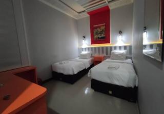 Hotel Grand illa palopo - 2