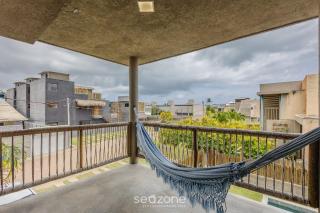 Casas em condomínio a 100 m da Praia do Marceneiro - HVAs - 1