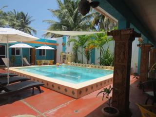 Comfortable Beach Living in a Mexican village - Chelem - 5