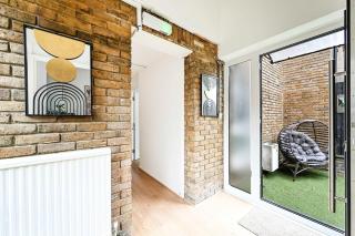 E8 Modern Flat Sleeps 9 Garden Near Central Ldn - 9