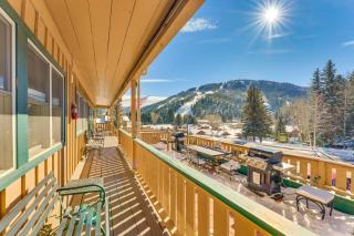 Main Street Red River Condo with Fireplace and Views! - 8