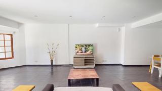 Casa Amplia 5 personas Con Pileta, Amplio Jardin y Parrilla Zona Muy Tranquila en Tigre Centro - 4