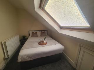 Stadium Apartments - 6