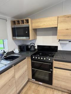 28 Fentley Green - Ashbourne Heights Holiday Park - 8