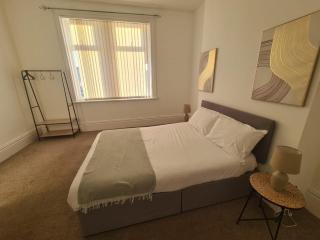 Lovely four bed Roker house - 1