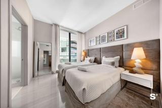 Luxury 3-BD Apartment in Gran Paraiso Corner - 3