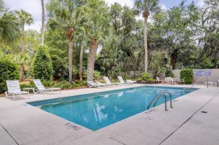 Continental Club 1 - 8