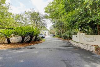 Continental Club 1 - 5