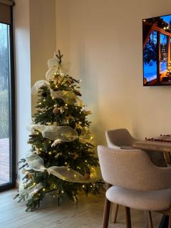 Domivka котедж із чаном-джакузі, каміном і кіно-зоною у Cлавську - 2