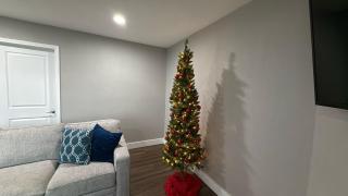 Our Cove Retreat - Perfect for Wave-Free Swimming, Tanning & Prime Location Fun! - 9