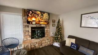 Amazing Views Close to the Strip - Private Dock! - 9