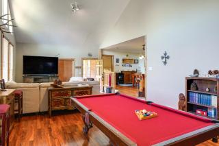 PMC Mountainside Cabin Hit the Trails, Play Pool! - 4