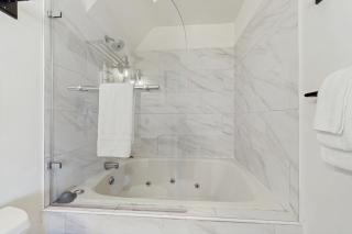 The Woods Village 1 - 2